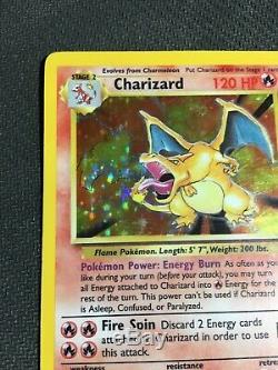 1999 Pokemon Charizard Base Set Unlimited Rare Holographic Card 4/102 (Mint)
