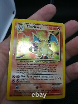 Charizard Base set 4/102 Pokemon card Unlimited Holo Foil Rare HP