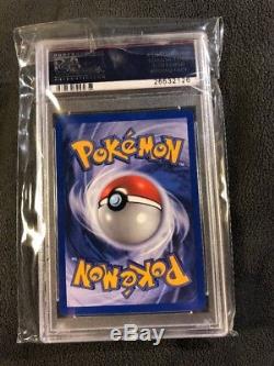 Pokemon Card Charizard Holo Rare Base Set Unlimited 4/102 PSA 9 MINT 1999
