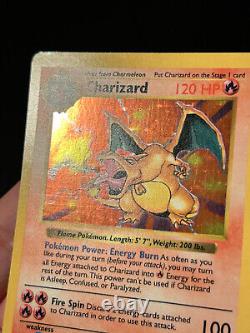 Pokemon Card Shadowless Charizard Base Set 4/102 Holo Rare