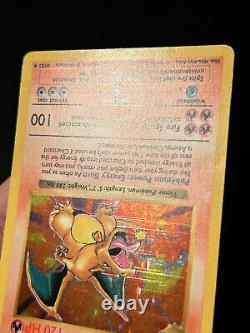 Pokemon Card Shadowless Charizard Base Set 4/102 Holo Rare