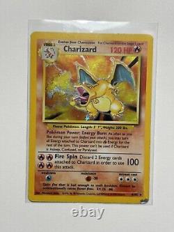 Pokémon TCG Charizard Base Set 4/102 Holo Unlimited Holo Rare