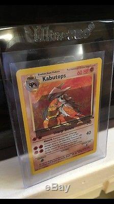 Pokemon card Kabutops misaligned holo error/misprint