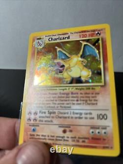 1999 Pokemon Charizard Illimité Holo 4/102, Base Originale