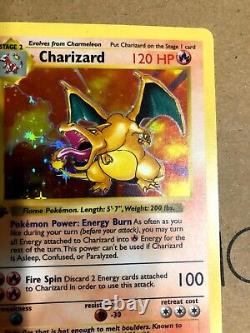 1ère édition Base Set Shadowless Charizard / Carte Pokemon / 4/102 / WoTC NM