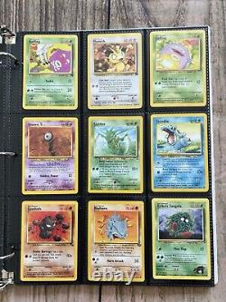 Anciennes cartes Pokemon Collection Rare VINTAGE dans un classeur Holo WOTC de l'ère 1999 Lot n°2