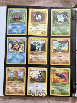 Anciennes cartes Pokémon VINTAGE Collection rare WOTC 1999 Époque & lot moderne CHARIZARD