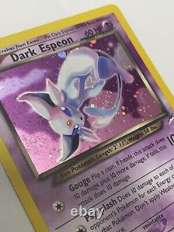 Carte Dark Espeon Holo-Rare 4/105 de l'extension Neo Destiny du jeu de cartes Pokémon en excellent état avec un motif tourbillon.