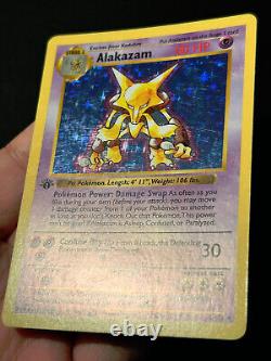 Carte Pokémon 1ère Édition Alakazam Set de Base (Sans Ombre) 1/102 Holo Rare