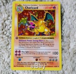Carte Pokémon 1ère Édition Charizard Base Set Holo 1999! Rare! État Neuf