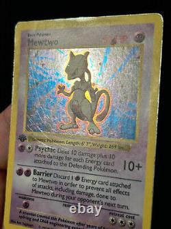 Carte Pokemon 1ère édition Mewtwo Base Set (sans ombre) 10/102 Rare Holo
