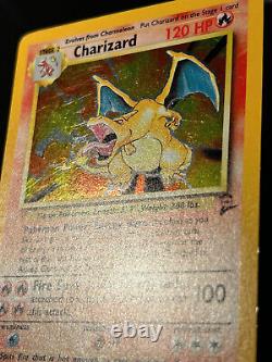 Carte Pokémon Charizard Base Set 2 Holo Rare 4/130 SWIRL