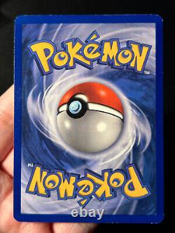 Carte Pokémon Charizard Base Set 4/102 Brillante Rare