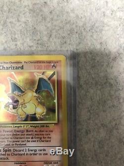 Carte Pokemon Charizard De Base Holo 1999 4/102