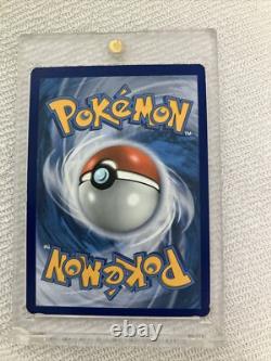 Carte Pokémon Charizard Rare