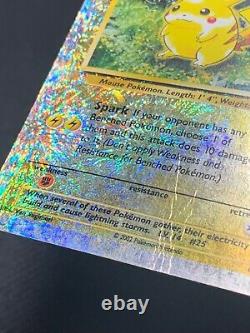 Carte Pokemon PIKACHU 86/110 Collection Légendaire HOLO Inversé