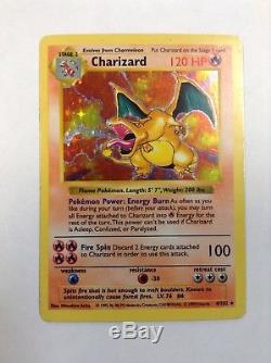 Carte Rare Vintage De Feuille De Charzard Holo De Pokemon Shadowless! Série De Base 4/102