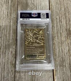 Carte en or Charizard Pokémon Burger King 1999 notée PSA 8