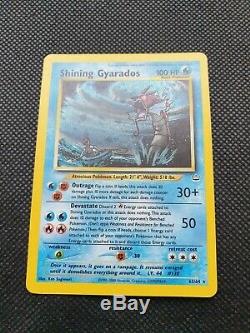 Cartes De Gyarados Et De Cartes Magikarp Brillantes Pokemon Neo Ultra