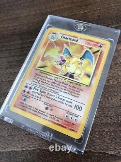 Charizard 4/102 Rare Holo Pokemon Card. La Base Est Prête. C'est Moi Qui L'ai Fait. Psa Possible
