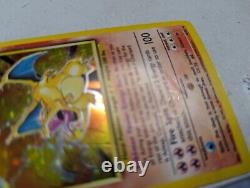 Charizard Base Set 4/102 Holo Rare Illimité Shadow Pokémon TCG Très Abîmé