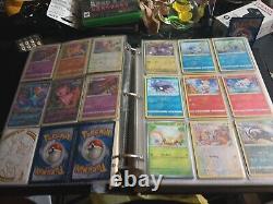 Collection de classeur de cartes Pokemon Charizard Pikachu V Max V Holo Rare Revers 500+