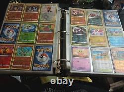 Collection de classeur de cartes Pokemon Charizard Pikachu V Max V Holo Rare Revers 500+