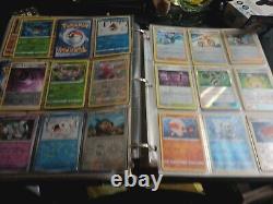 Collection de classeur de cartes Pokemon Charizard Pikachu V Max V Holo Rare Revers 500+