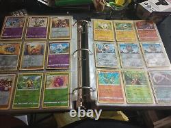 Collection de classeur de cartes Pokemon Charizard Pikachu V Max V Holo Rare Revers 500+