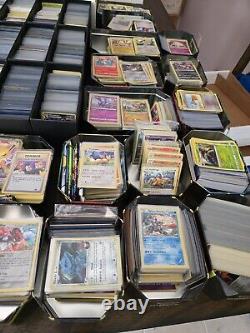 Collection massive de cartes Pokémon : ÉNORME INVESTISSEMENT, PLUS DE 150 CHARIZARDS VINTAGE INCROYABLES