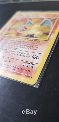 Ensemble De Base Charizard Original Pokemon Card