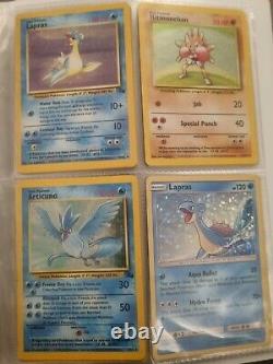 Ensemble De Base Pokemon Cards. 1ère Édition, Holo, Charizard, Rare. 215 Cartes. (lire)