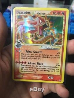 Gyarados Gold Star (espèces Du Delta) 102/110 Ultra Rare Holon Pokemon Card
