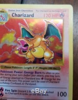 Joué Charizard 4/102 Shadowless Holo Base Rare Set Pokemon Card