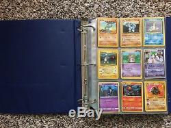 Lot De Cartes Pokémon. Collection Entière Près De 1000 Cartes! Rares, Holo, Objets Bonus