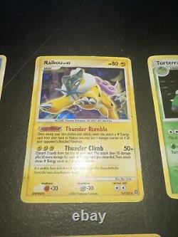 Lot de cartes Pokémon 2002-2009 RARE Comprend les espèces Delta