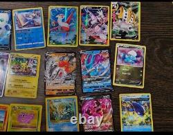 Lot de cartes Pokemon TCG Charizard Pikachu Boîte de collection Lunch Fossil Rare