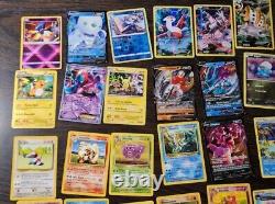 Lot de cartes Pokemon TCG Charizard Pikachu Boîte de collection Lunch Fossil Rare