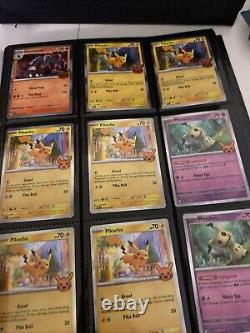 Lot de cartes Pokemon en vrac, avec des cas de cartes Holo rares et un classeur inclus