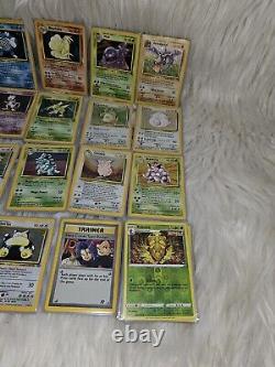 Lot rare de 248 cartes Pokémon 60 HOLOS/1ÈRE ÉDITION/Jeux de base Excellente condition