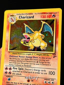 Pokémon Carte Charizard Base Set 2 Holo Rare 4/130 SWIRL