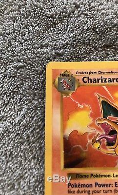 Pokemon Carte Shadowless Charizard Rare Holo 4/102 Base Set